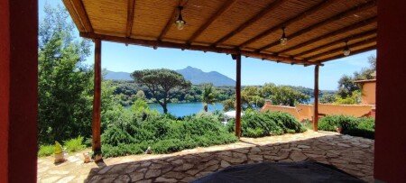 Casa 2 camere, con giardino