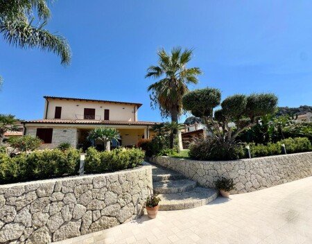 Appartamento 1 camera, con giardino