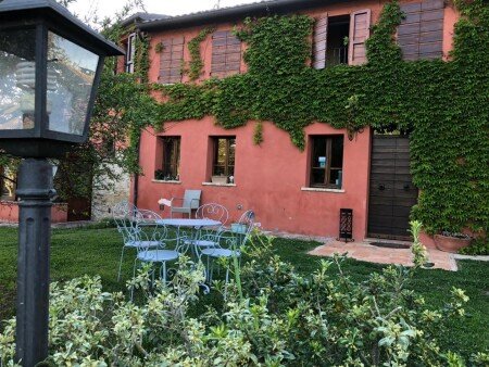 Bed and breakfast 8 ospiti, con piscina