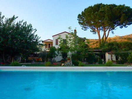 Bed and breakfast 4 ospiti, con piscina