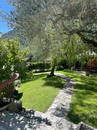 Villa 2 camere, con giardino