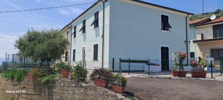 Casa 2 ospiti, con giardino