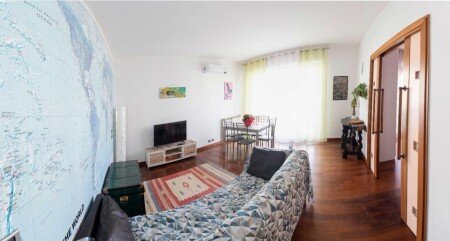 Appartamento 3 camere, con aria condizionata