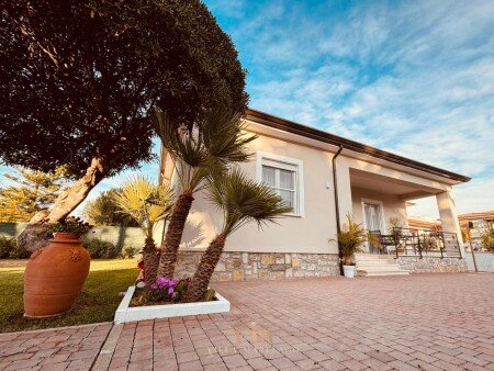 Bed and breakfast 3 ospiti, con giardino