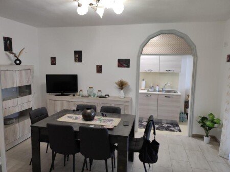 Appartamento 1 camera, con aria condizionata