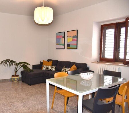 Casa 1 camera, con wifi