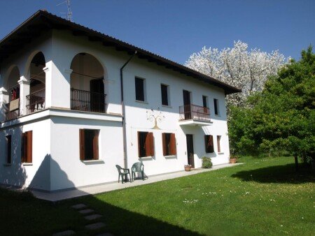 Bed and breakfast 3 ospiti, con giardino
