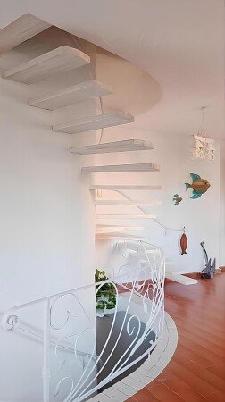 Casa 4 camere, con giardino