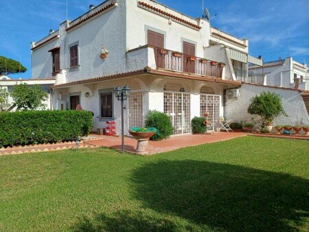 Villa 2 camere, con piscina
