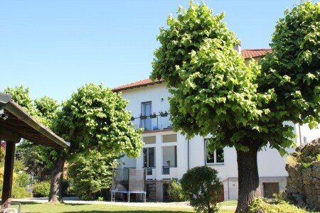 Casa 4 camere, con giardino