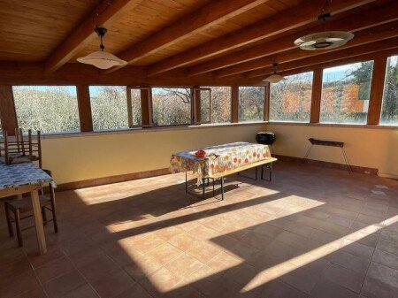 Casa 1 camera, con giardino