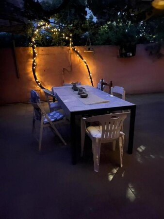 Casa 2 camere, con giardino