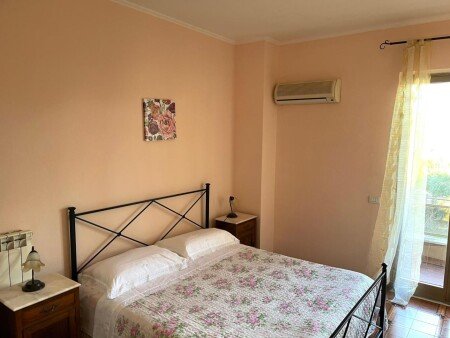 Bed and breakfast 1 camera, con giardino