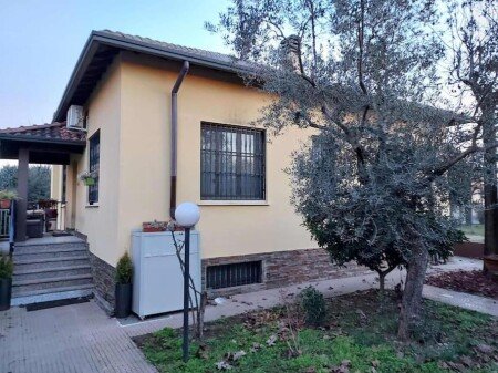 Appartamento 1 camera, con giardino