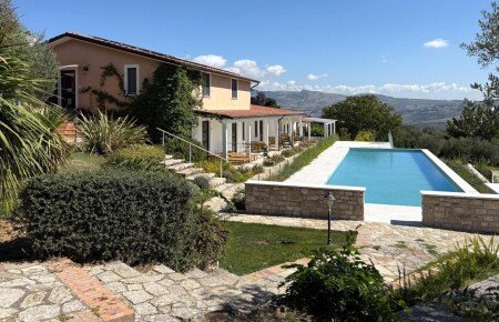 Bed and breakfast 2 ospiti, con piscina