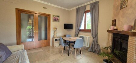 Casa 1 camera, con giardino