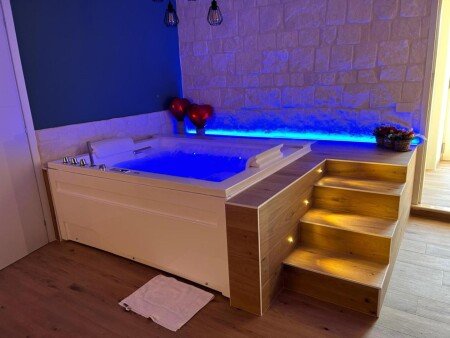 Bed and breakfast 4 ospiti, con giardino