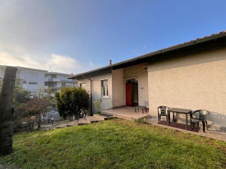 Villa 2 camere, con giardino