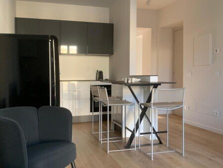 Appartamento 3 camere, con aria condizionata