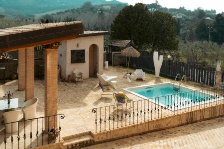Hotel con piscina