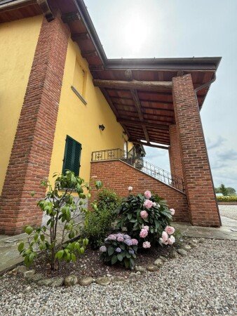 Bed and breakfast 6 ospiti, con giardino