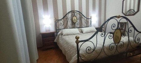 Casa 4 camere, con giardino