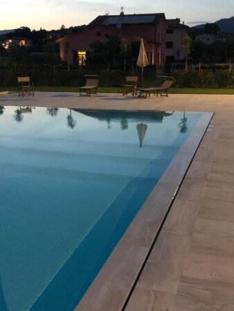 Bed and breakfast 6 guests, with pool