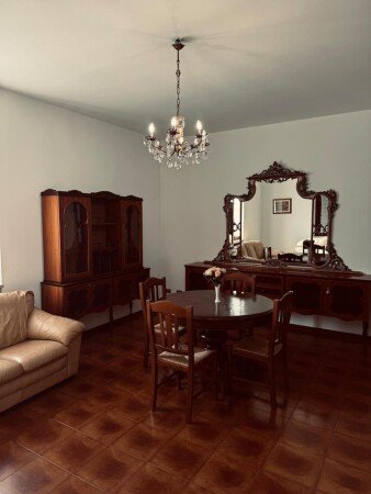 Villa 3 camere, con giardino