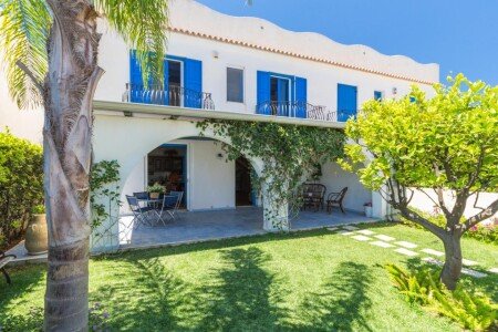 Villa 3 bedrooms, with garden