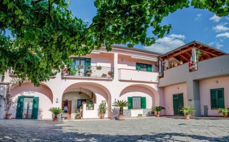 Bed and breakfast 4 ospiti, con giardino