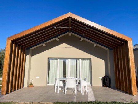 Casa 1 camera, con piscina