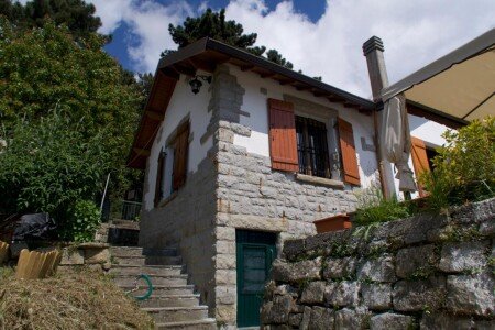 Casa 1 camera, con giardino