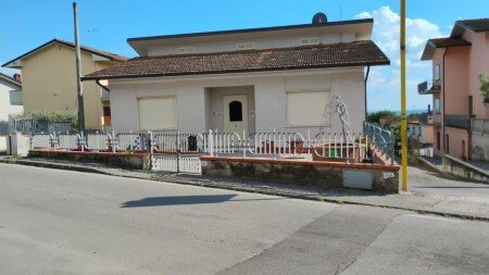 Casa 2 camere, con palestra