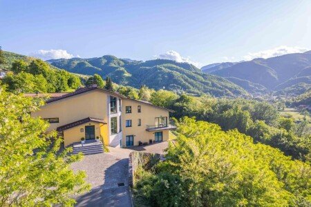 Villa 4 camere, con idromassaggio