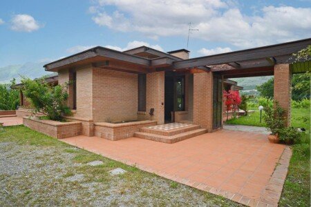 Casa 2 camere, con piscina