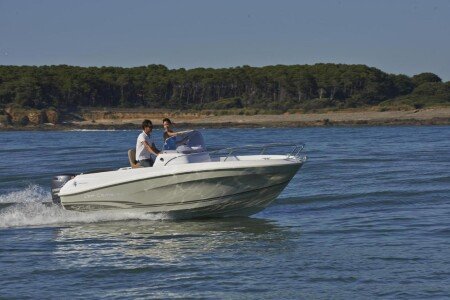 Boat 1 bedroom, with air conditioning
