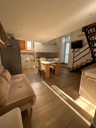 Appartamento 1 camera, con giardino