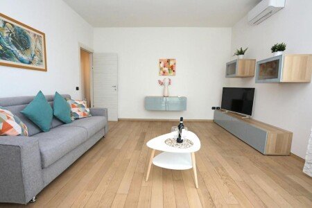 Appartamento 1 camera, con aria condizionata