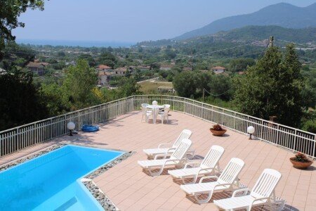 Appartamento 3 ospiti, con piscina