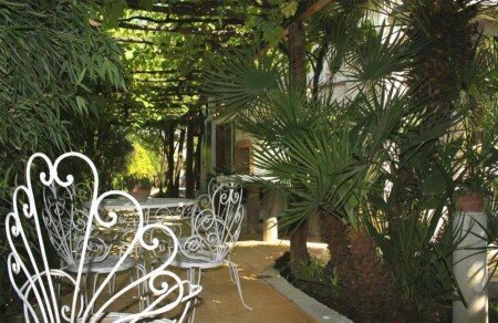 Bed and breakfast 1 camera, con giardino