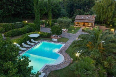 Villa 3 camere, con piscina