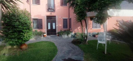 Bed and breakfast 3 ospiti, con giardino