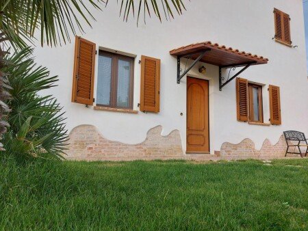 Bed and breakfast 3 ospiti, con giardino