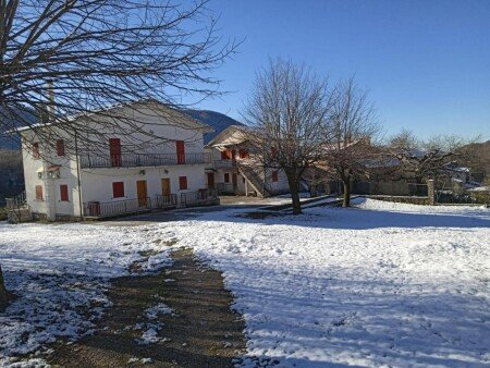 Casa 1 camera, con giardino