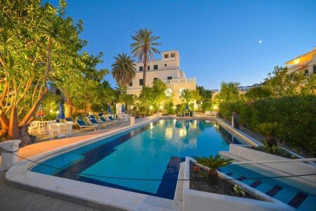 Hotel con piscina