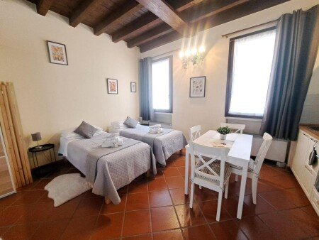 Appart'Hotel 2 voyageurs, avec jardin