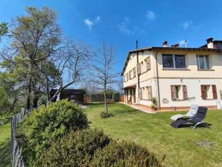Villa 4 camere, con giardino