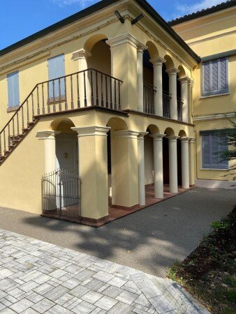 Bed and breakfast 4 ospiti, con giardino