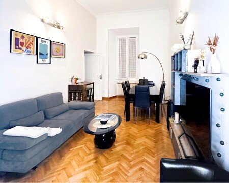 Apartment 4 bedrooms, with air conditioning