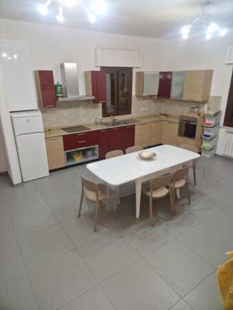Wohnung 3 Schlafzimmer, mit Klimaanlage